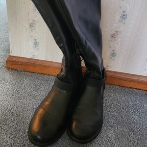 WANTED Ladyluck black boots